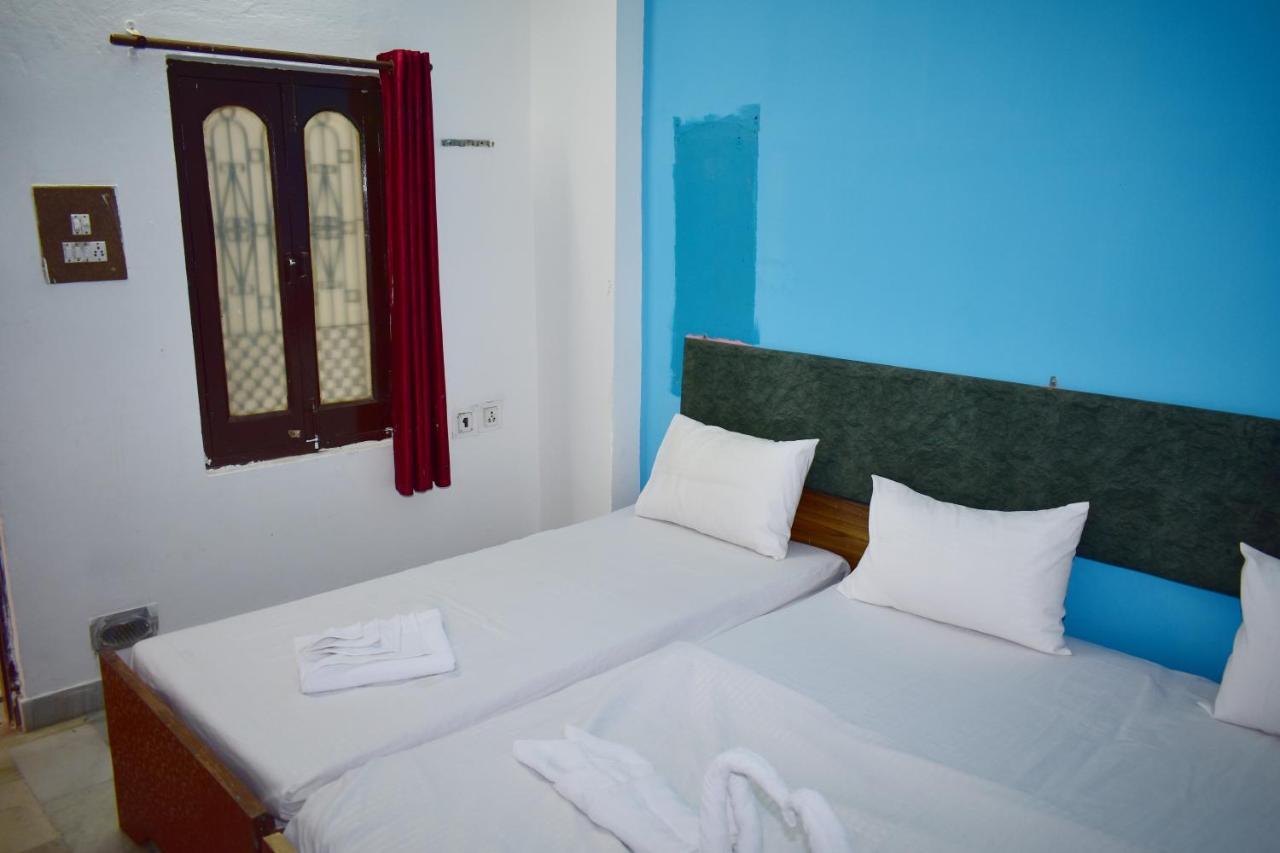 Sandhya Guest House Varanasi Near Ganga River Exteriör bild