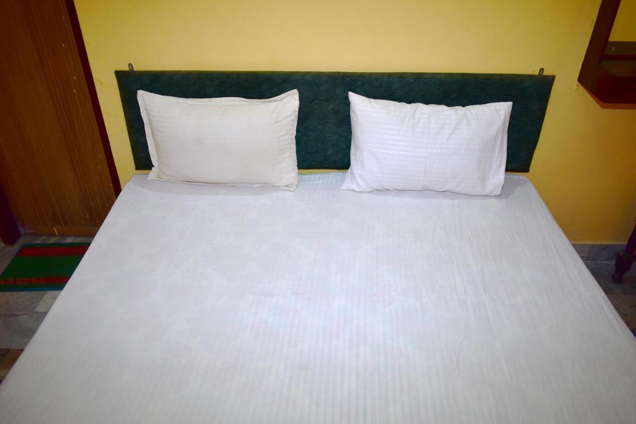 Sandhya Guest House Varanasi Near Ganga River Exteriör bild
