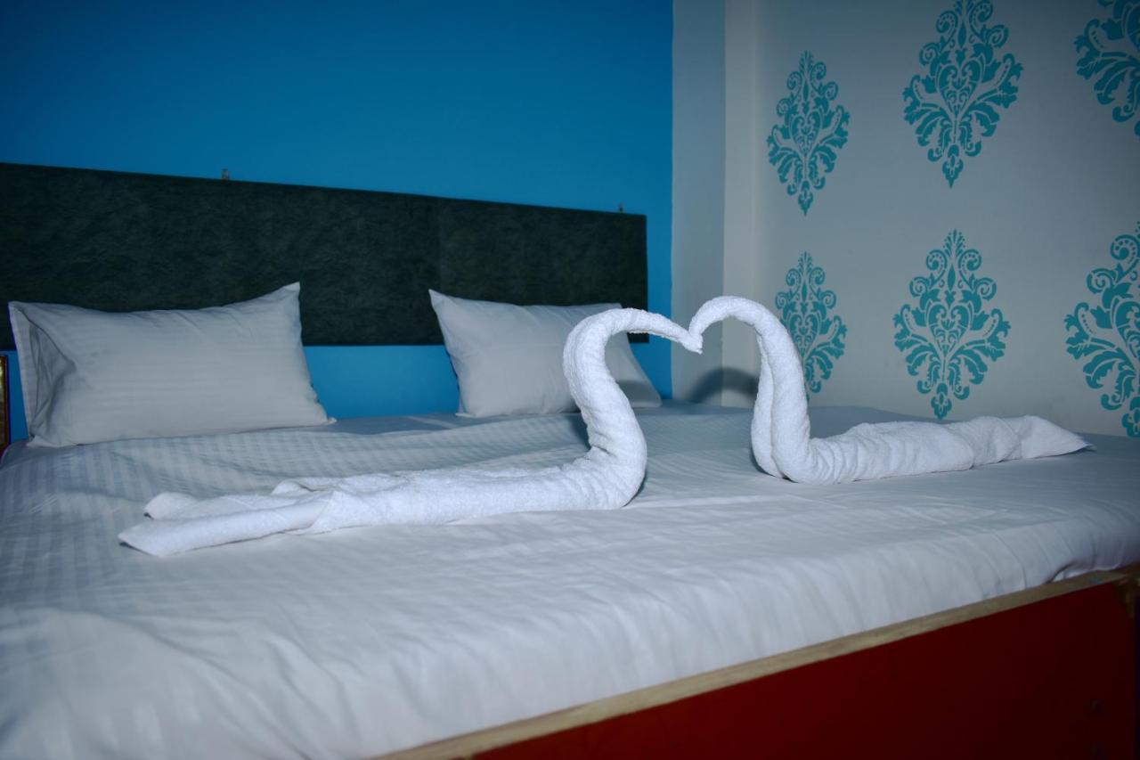 Sandhya Guest House Varanasi Near Ganga River Exteriör bild