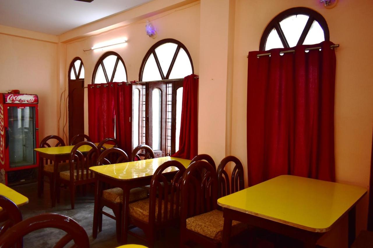 Sandhya Guest House Varanasi Near Ganga River Exteriör bild