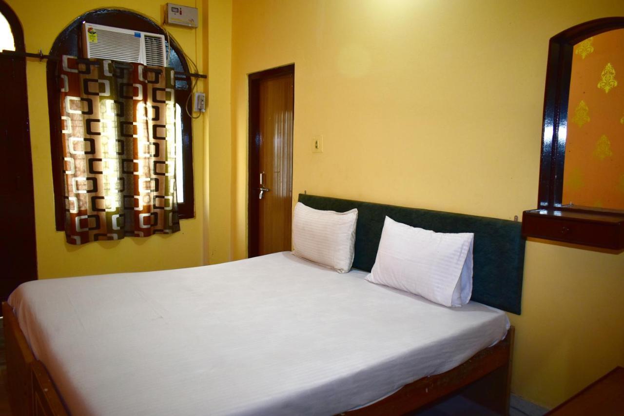 Sandhya Guest House Varanasi Near Ganga River Exteriör bild