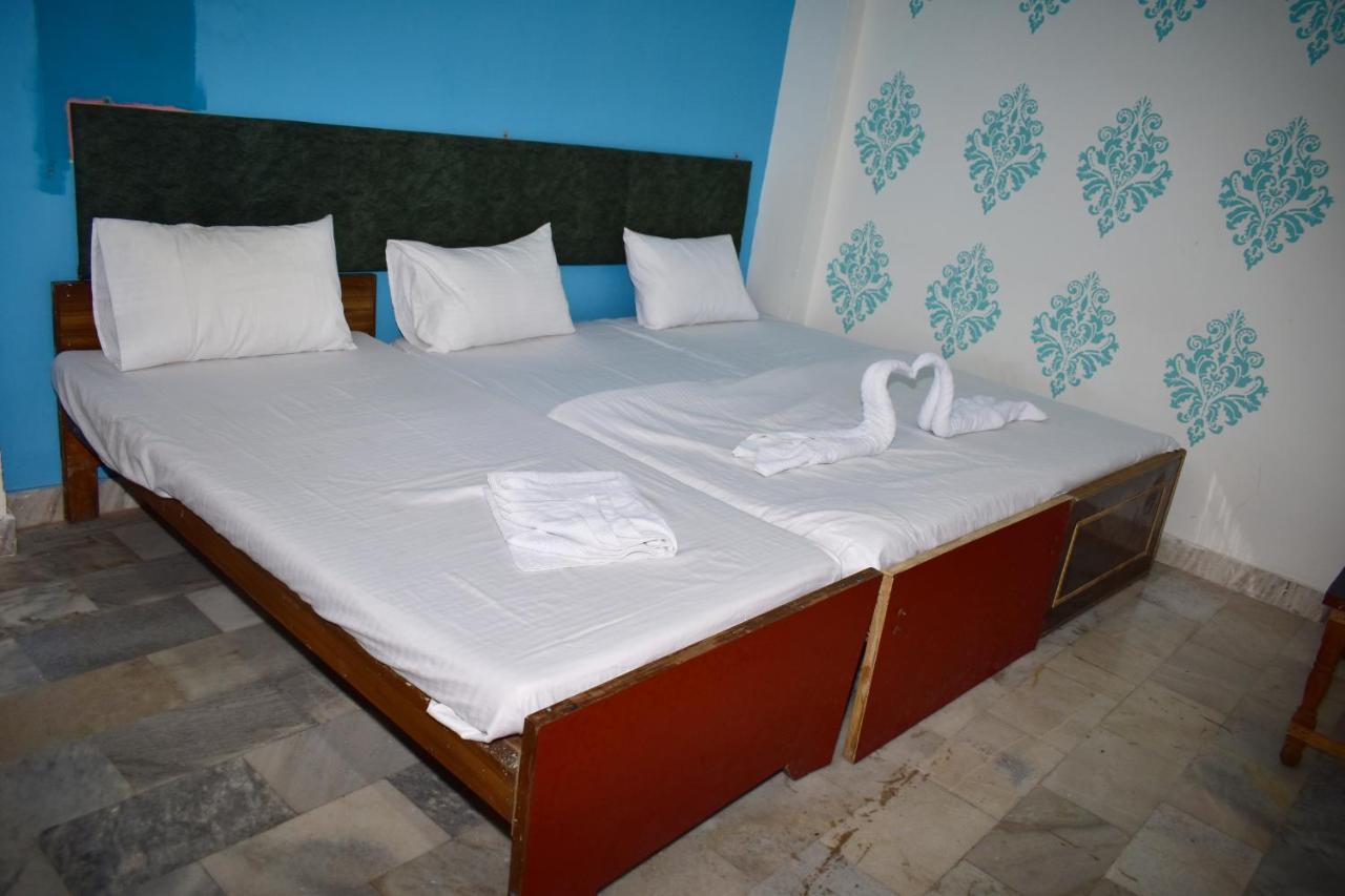 Sandhya Guest House Varanasi Near Ganga River Exteriör bild