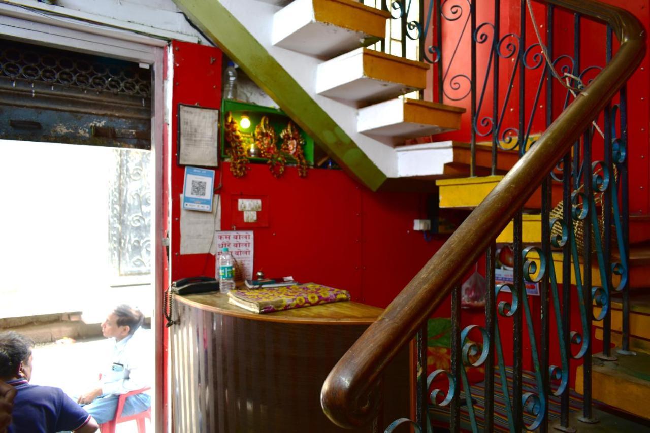 Sandhya Guest House Varanasi Near Ganga River Exteriör bild