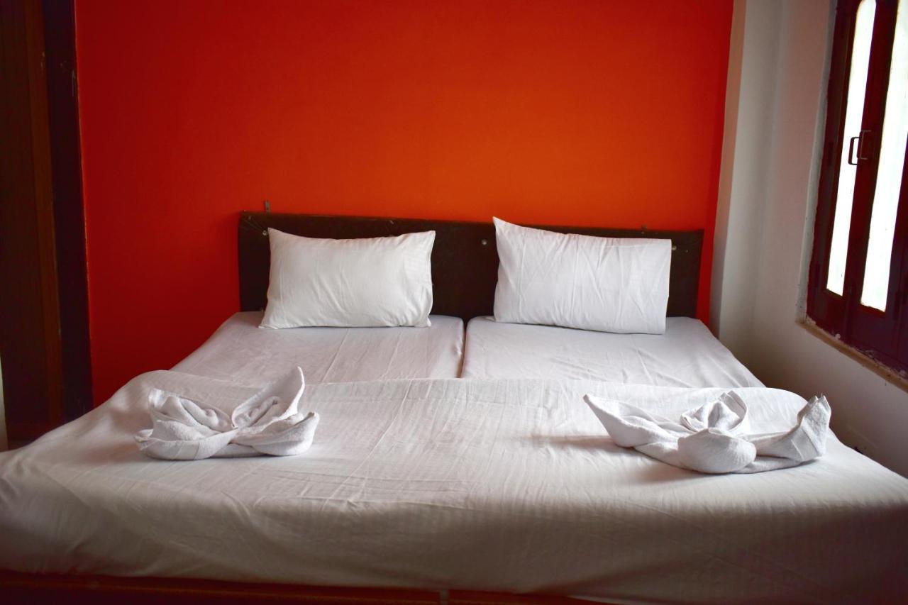 Sandhya Guest House Varanasi Near Ganga River Exteriör bild