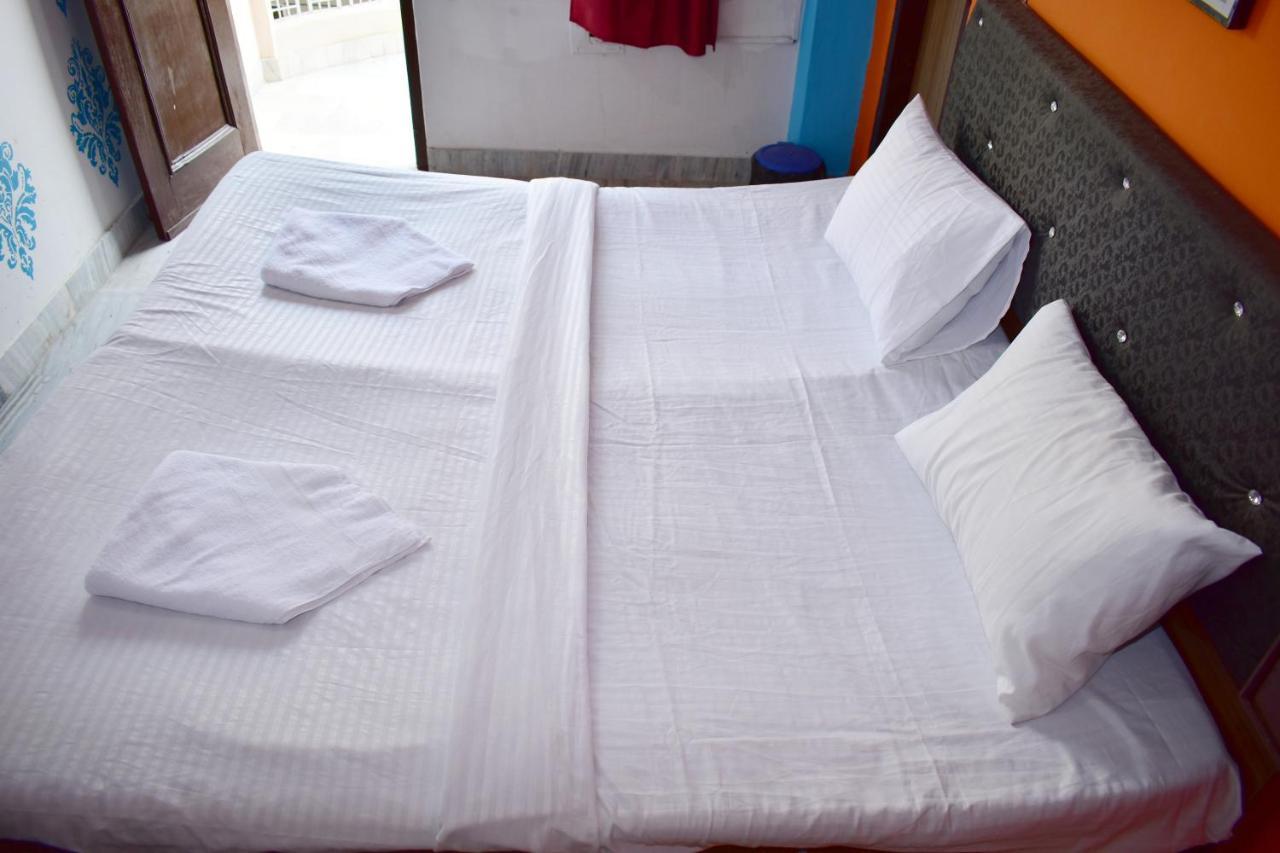 Sandhya Guest House Varanasi Near Ganga River Exteriör bild